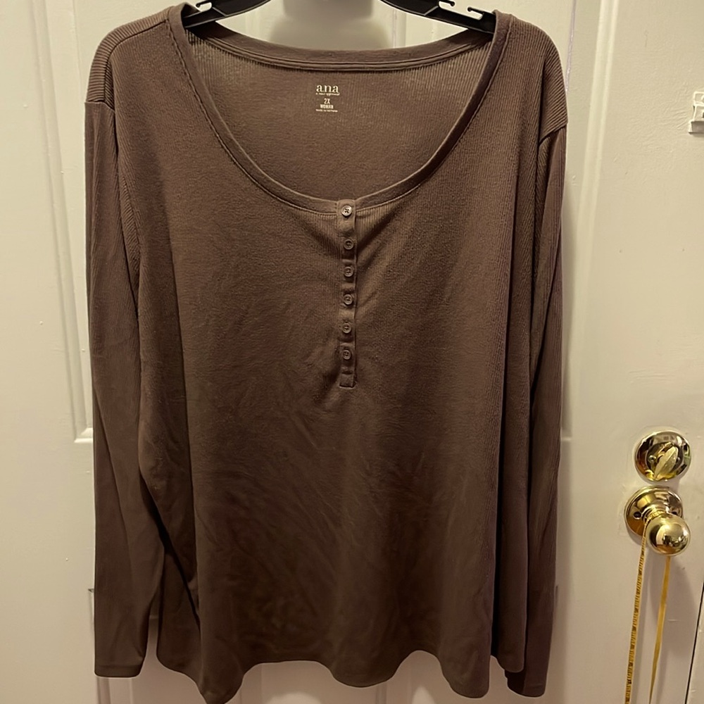 Chocolate ribbed layering shirt
